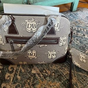 NWT Dooney & Bourke domed satchel purse